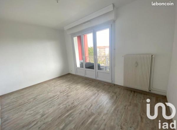 Appartement 4 pièces de 82 m² à Sochaux (25600)