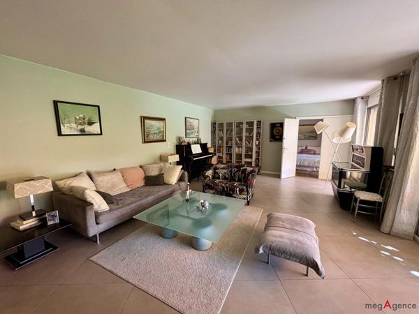 Appartement à LYON 4E ARRONDISSEMENT, 69004 - 5 pièces 138m²