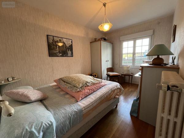 Maison à vendre à Connerré dans la Sarthe (72160), ref : 72033-397