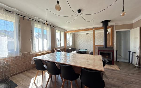 Maison à vendre    5 pièces •  Auxonne