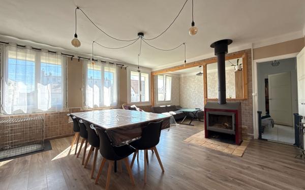 Maison à vendre    5 pièces •  Auxonne