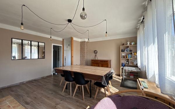 Maison à vendre    5 pièces •  Auxonne