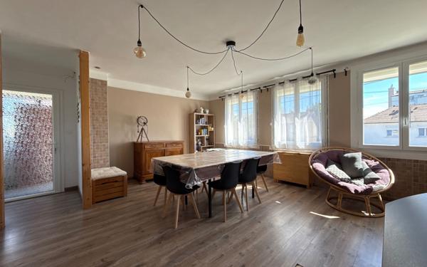 Maison à vendre    5 pièces •  Auxonne