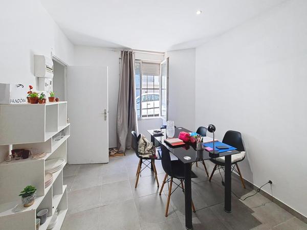 Un immeuble a Béziers 6lots studio et T2