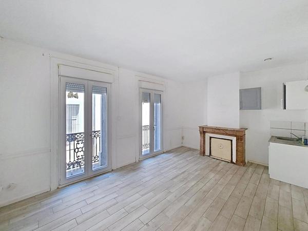 Un immeuble a Béziers 6lots studio et T2