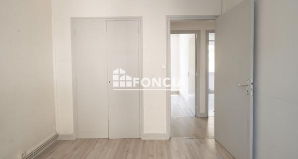 À vendre Appartement 4 pièces 72 m² - Valence 26000