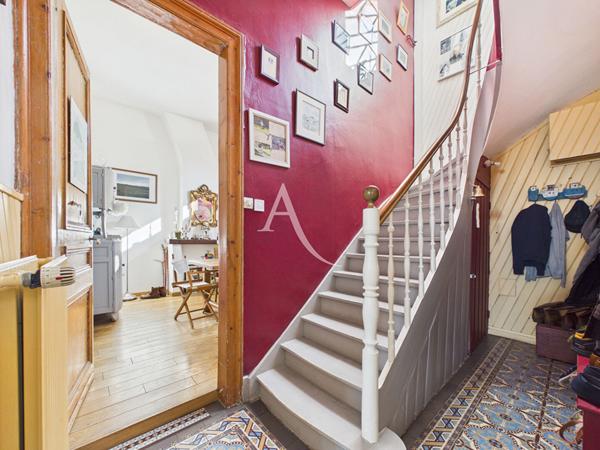 A VENDRE - MAISON T6 - 165 M² - MONS EN BAROEUL