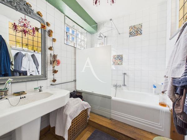 A VENDRE - MAISON T6 - 165 M² - MONS EN BAROEUL