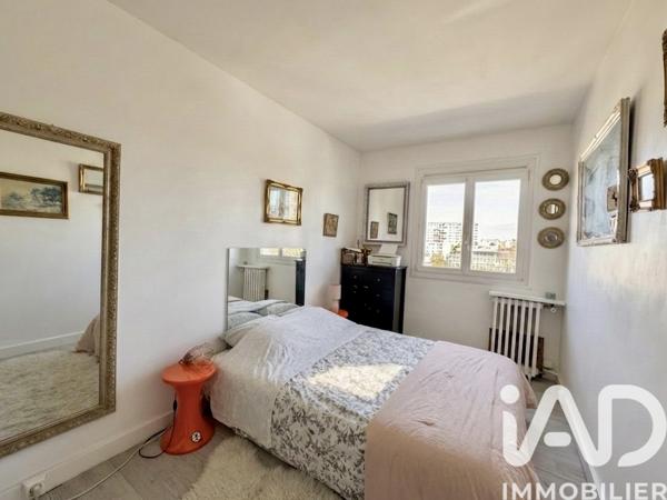 Appartement à vendre 4 pièces 63 m² Rueil-Malmaison