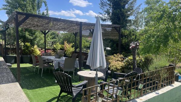 Grandrû (60400) PAVILLON DE PLAIN PIED DANS UN ENVIRONNEMENT CALME