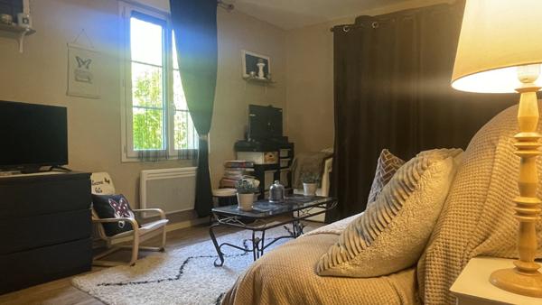 Grandrû (60400) PAVILLON DE PLAIN PIED DANS UN ENVIRONNEMENT CALME