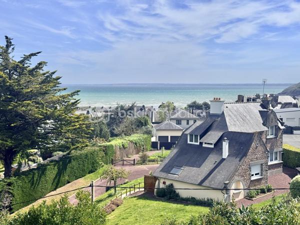 À quelques pas seulement du port et des plages, cette somptueuse Maison de Maître incarne l’élégance intemporelle des grandes demeures de caractère.
Édifiée au cœur d’un parc clos et paysager de plus de 4 350 m², à l’abri des regards, la propriété offre un cadre de vie rare, alliant discrétion, sérénité et proximité immédiate du littoral.
Un patrimoine architectural remarquable
Derrière sa façade pleine de prestance, la demeure dévoile des éléments d’époque soigneusement conservés : moulures délicates, parquets anciens, cheminées, boiseries et carreaux de ciment… Chaque détail témoigne d’un raffinement authentique et d’un héritage préservé.
Les espaces de réception, élégants et lumineux, se composent d’un salon, d’une salle à manger, d’une vaste cuisine et d’un bureau/bibliothèque, offrant une atmosphère à la fois chaleureuse et sophistiquée.
Volumes majestueux & panoramas marins
Les étages supérieurs révèlent des volumes généreux, avec sept chambres au total, dont plusieurs bénéficient d’une vue imprenable sur la mer.
Une propriété aux multiples vocations
Grâce à sa configuration, ses volumes et son emplacement privilégié, cette demeure se prête idéalement à une résidence familiale d’exception, mais également à un projet de chambres d’hôtes de standing ou maison d’accueil haut de gamme, offrant une expérience unique à une clientèle en quête d’authenticité et de raffinement.
Prestations complémentaires
Un sous-sol complet, idéal pour cave à vin ou espace de loisirs, vient enrichir l’ensemble.
À l’extérieur, un garage en pierres et des dépendances complètent cette propriété aux multiples possibilités.
Une œuvre à sublimer
Cette demeure d’exception nécessite une rénovation d’envergure, offrant l’opportunité rare de révéler toute sa splendeur et de créer une résidence unique, alliant le cachet de l’ancien au confort contemporain.
Une adresse confidentielle et recherchée
Situation privilégiée, à proximité immédiate des plages, du port et des commodités, dans l’un des secteurs les plus prisés du littoral.
Certaines photos sont non contractuelles et aident à la projection. 
Venez visiter sans plus tarder. 
Un conseiller disponible 7/7.