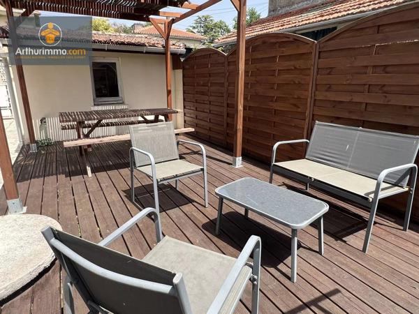 Vente                                                      Maison
                        
                     4 pièces                      74 m2                     à Marmande