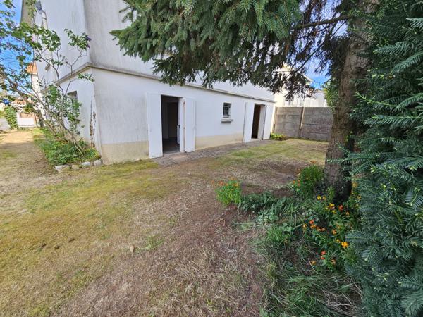 Maison 4 chambres, bureau, garage. Nantes la Perverie