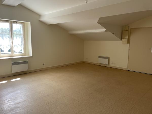 BEAUVOIR-SUR-NIORT - Appartement T2 de 36.6m² avec place de parking