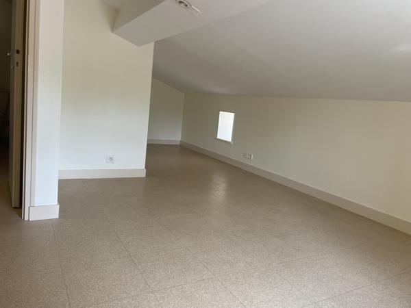 BEAUVOIR-SUR-NIORT - Appartement T2 de 36.6m² avec place de parking