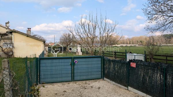 Maison en pierre de 83 m²