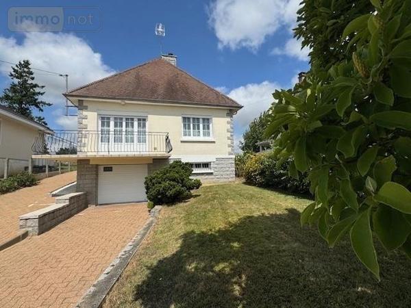 Maison à vendre à Noyen-sur-Sarthe dans la Sarthe (72430), ref : 72120-974