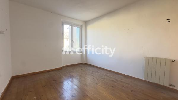Maison
         5 pièces
        - 136 m² 233 000 € *