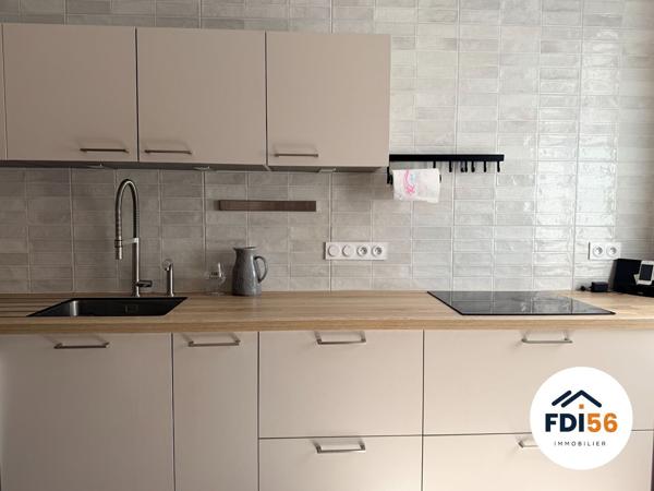 MAISON DE VILLE D'EXCEPTION - LORIENT MERVILLE - 5 CHAMBRES - JARDIN ? DOUBLE GARAGE , Lorient