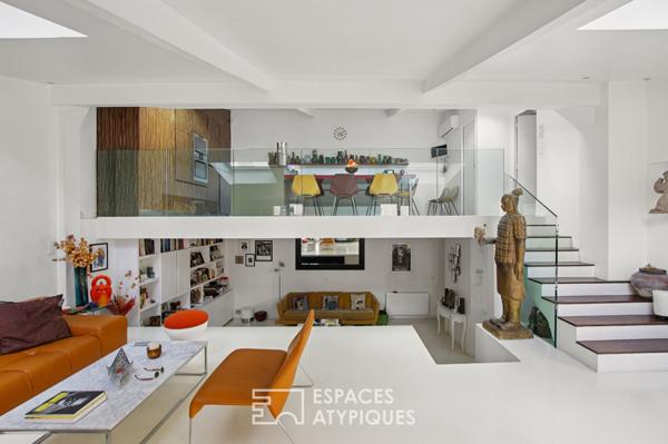 Maison de ville mixte esprit loft au coeur des Abbesses