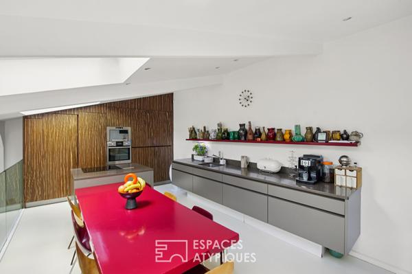 Maison de ville mixte esprit loft au coeur des Abbesses