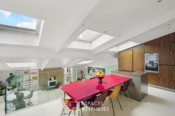 Maison de ville mixte esprit loft au coeur des Abbesses