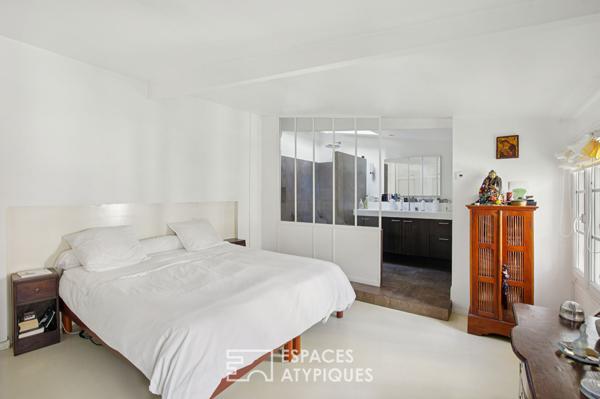 Maison de ville mixte esprit loft au coeur des Abbesses