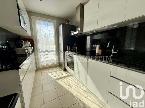 Appartement 4 pièces de 74 m² à Franconville (95130)