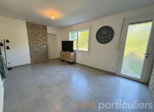 Location
                Maison90 m² - 5 Pièces -
                    GRAND CHAMP (56390)