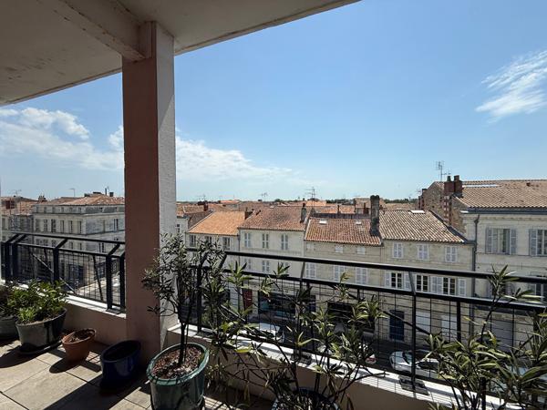 Exceptionnel en plein centre-ville - Appartement avec ascenseur et terrasse de  64 m2