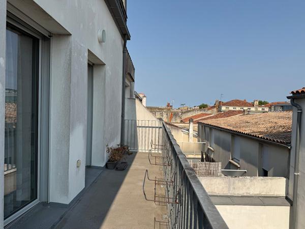 Exceptionnel en plein centre-ville - Appartement avec ascenseur et terrasse de  64 m2