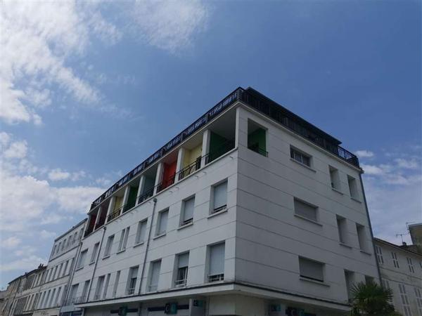 Exceptionnel en plein centre-ville - Appartement avec ascenseur et terrasse de  64 m2