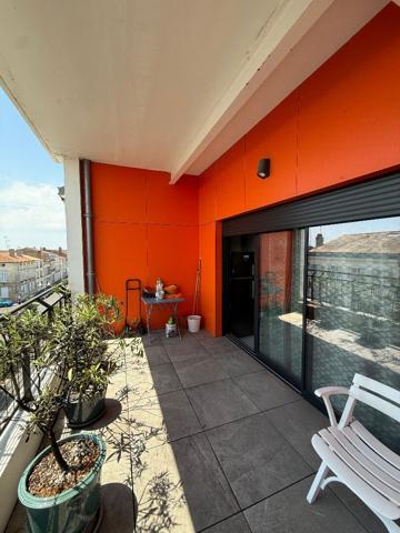 Exceptionnel en plein centre-ville - Appartement avec ascenseur et terrasse de  64 m2