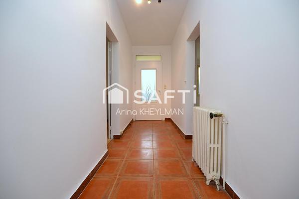 Maison de ville, 3 Pièces, Cave, Garage, Jardin clôturé, Puit