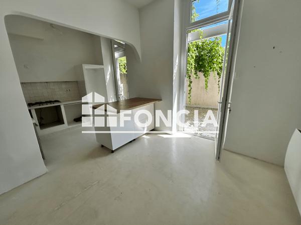 Location Appartement 2 pièces 63 m² - Marseille 13003