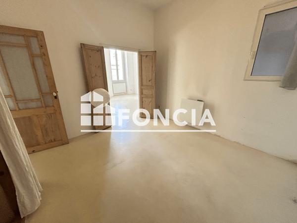 Location Appartement 2 pièces 63 m² - Marseille 13003