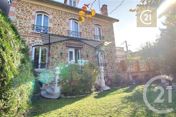 Maison à vendre  6 pièces - 223,30 m2 LES PAVILLONS SOUS BOIS - 93