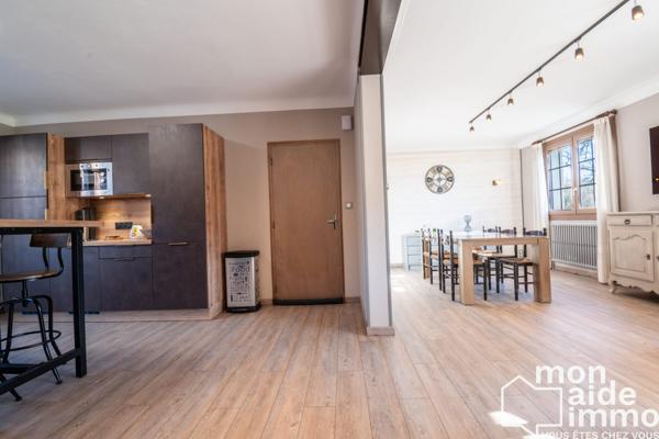 Grande maison avec deux logements indépendants et potentiel locatif - 203m² - Terrain 386m²