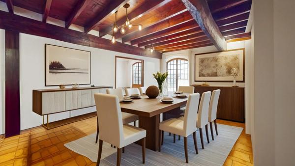 Maison de 9 pièces de 236 m² située à Valence.