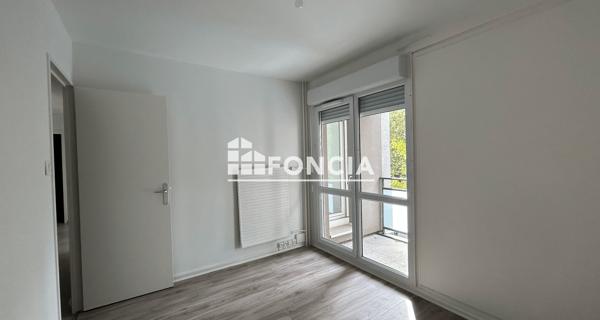 Location Appartement 2 pièces 47 m² - Neuville-sur-saône 69250
