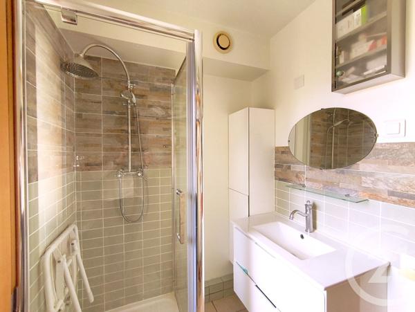 Appartement F3 à vendre  3 pièces - 65 m2 AUVERS SUR OISE - 95