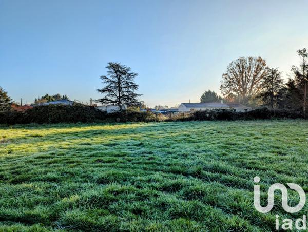 Terrain à vendre 1 023 m² Saint-Seurin-sur-l'Isle