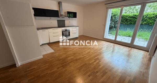 Location Appartement 2 pièces 45.5 m² - ÉLancourt 78990