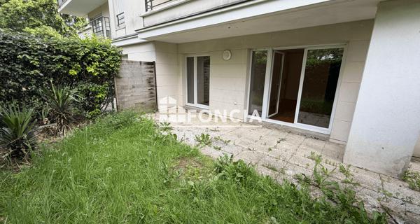 Location Appartement 2 pièces 45.5 m² - ÉLancourt 78990