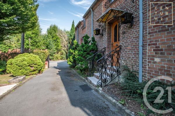 Maison à vendre  14 pièces - 270 m2 MAUBEUGE - 59