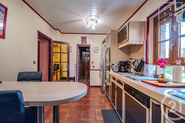 Maison à vendre  14 pièces - 270 m2 MAUBEUGE - 59