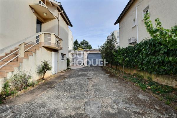 Santy La Plaine, Maison T5 de 160 m² + 80 m², terrain de 355 m², Lyon 8ème (69008)