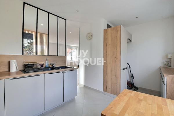 Santy La Plaine, Maison T5 de 160 m² + 80 m², terrain de 355 m², Lyon 8ème (69008)