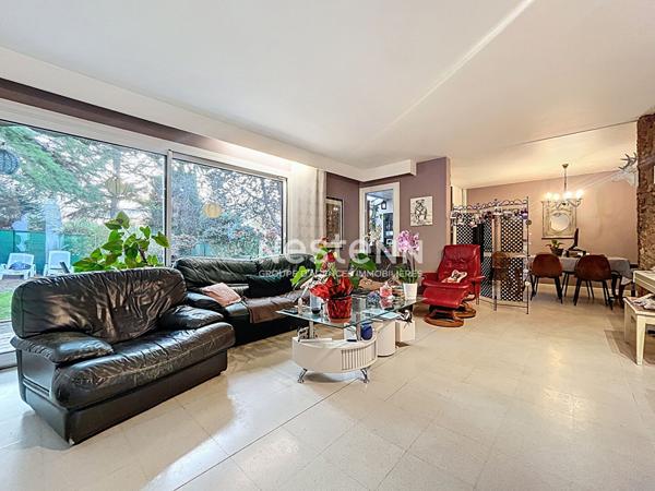 Maison de plain pied à vendre sur la commune de L'Isle-Adam - 4 chambres